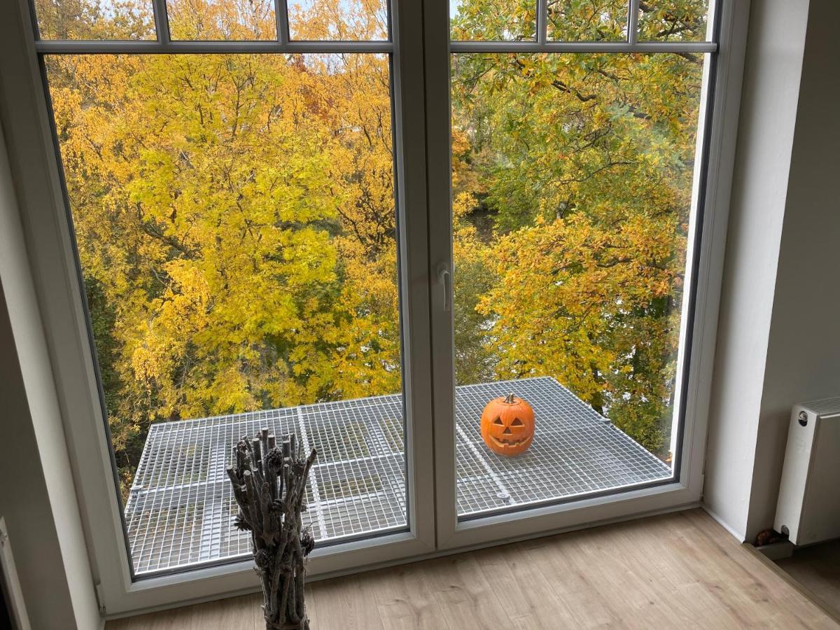 Apartment Am